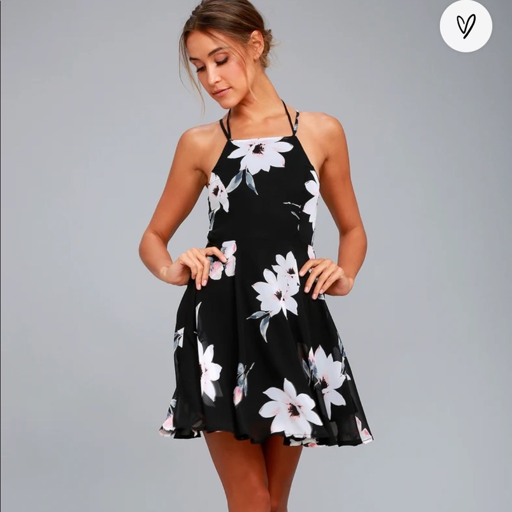 Lulus Happy Together Black Floral Print Lace-Up Dress